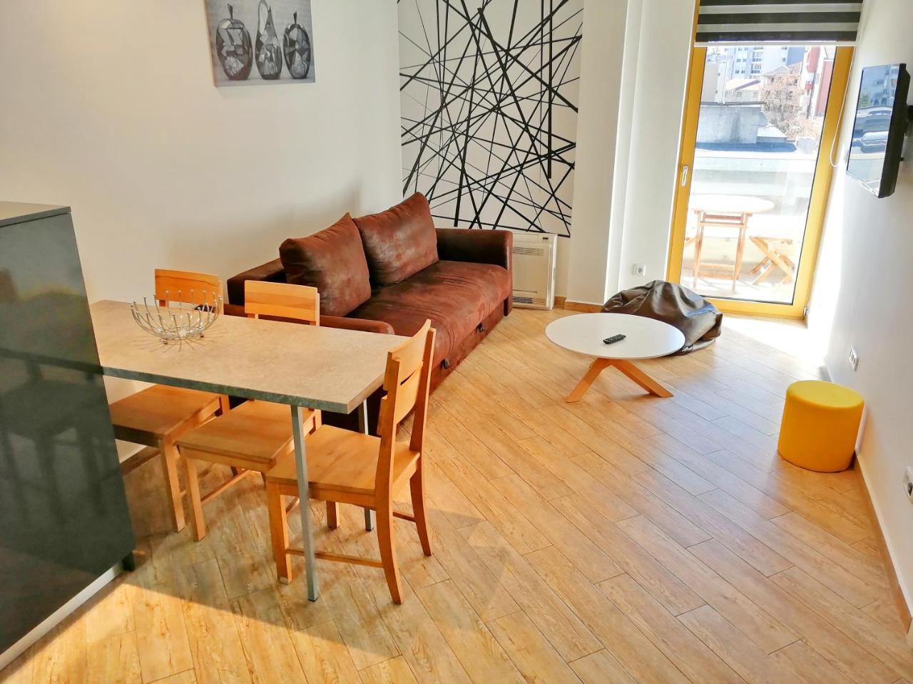 Sea Breeze Lux Apartments Budva Bagian luar foto