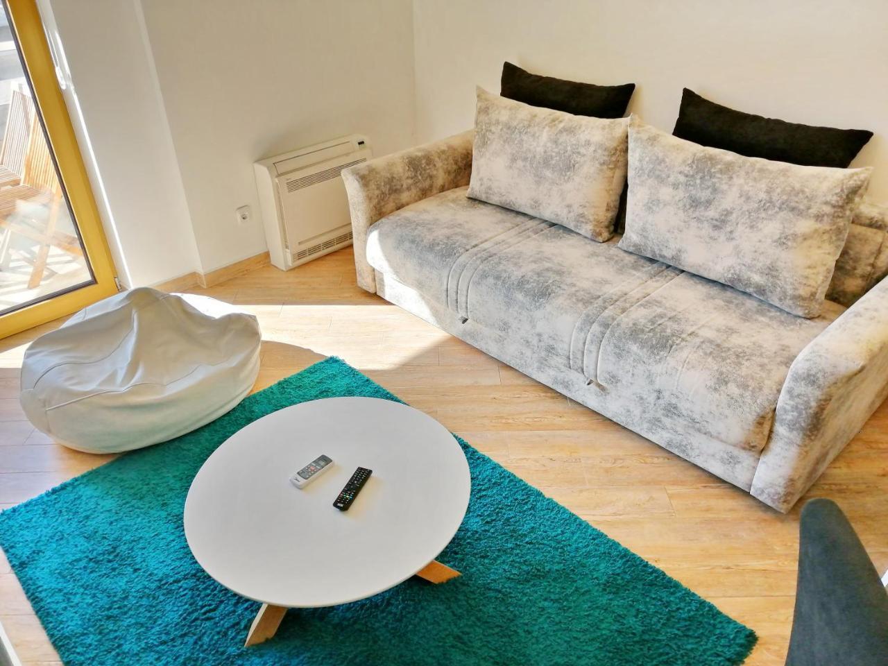 Sea Breeze Lux Apartments Budva Bagian luar foto